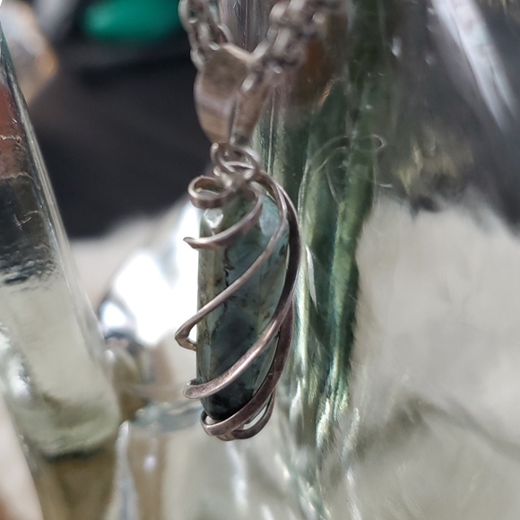 Pendant - Picture 3 of 3